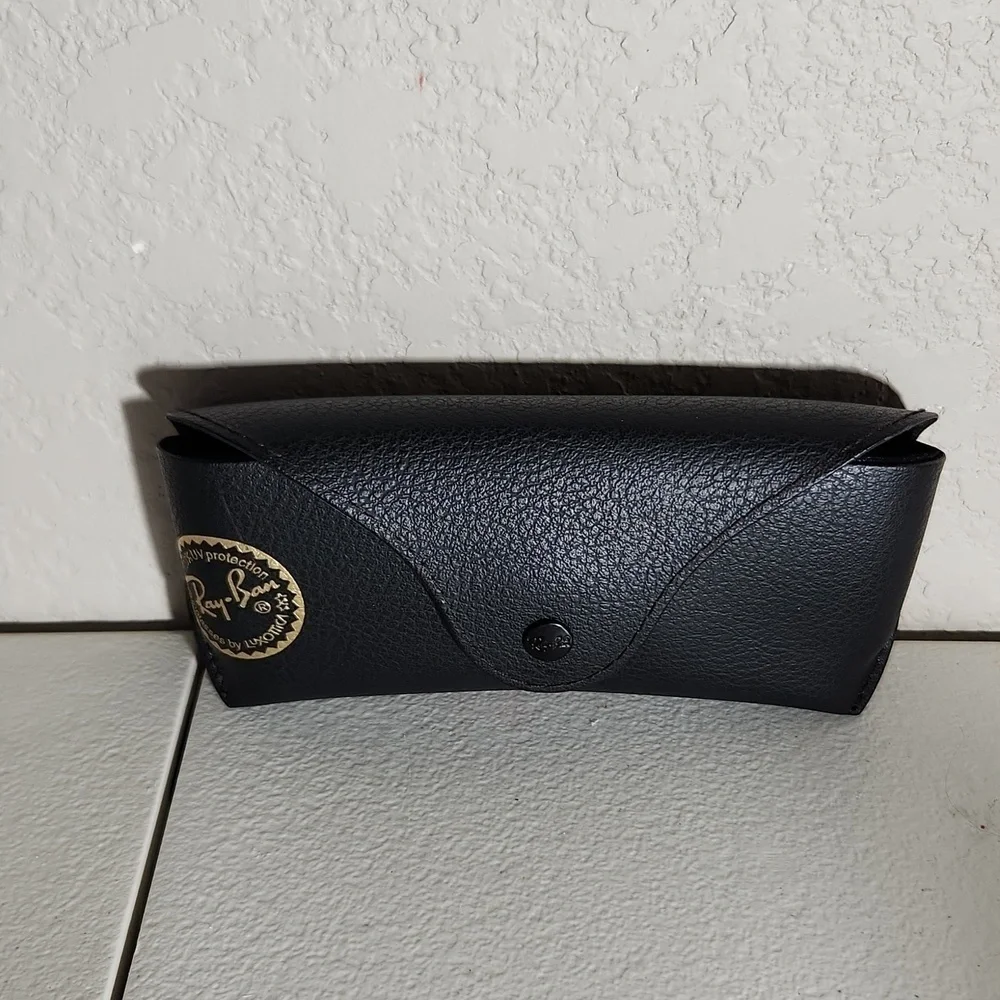 Ray Ban case black CASE ONLY